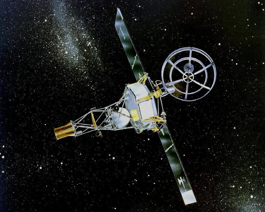 Космические корабли Mariner 1 и 2 прибыли на планету