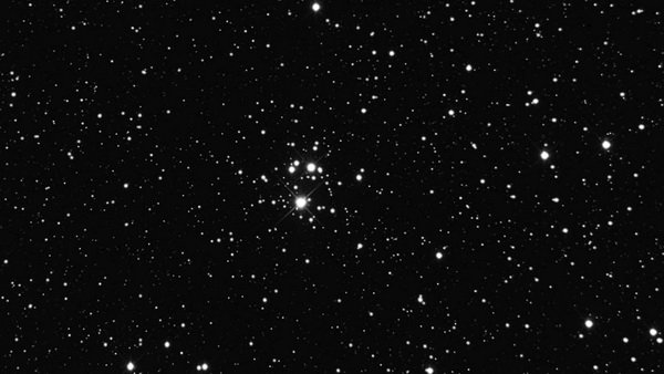 Рассеянное звездное скопление NGC 2129 в созвездии Близнецов