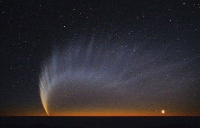 25 самых впечатляющих комет, которые появлялись на земном небосклоне (23 фото)